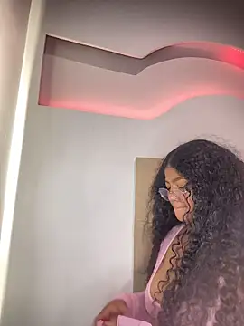 Molly__Beauty