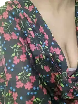 Princess_Zoyaa live cam on StripChat
