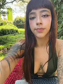 AliceMrtnz