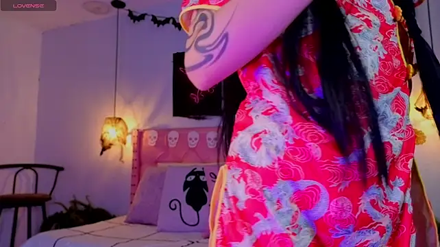 dark__nymph live sex cam