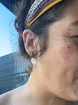 Deborahoff live sex cam