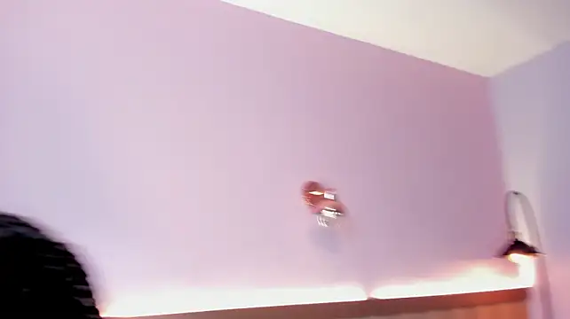 laraebony_ (F teen) - big squirt + control🔥😈