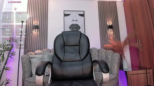 Abigaiil_Grey