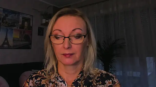 vanessa_chat