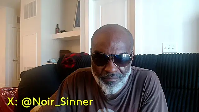 sinnernoir (M mature) - naked