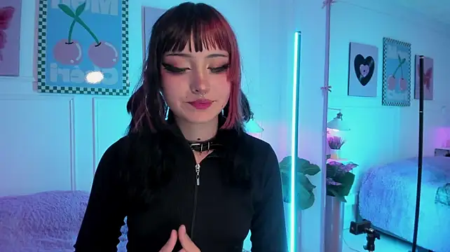 Zoe_Lynch_