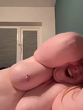 Curvy-GingeXX
