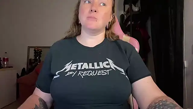 kisicaxx