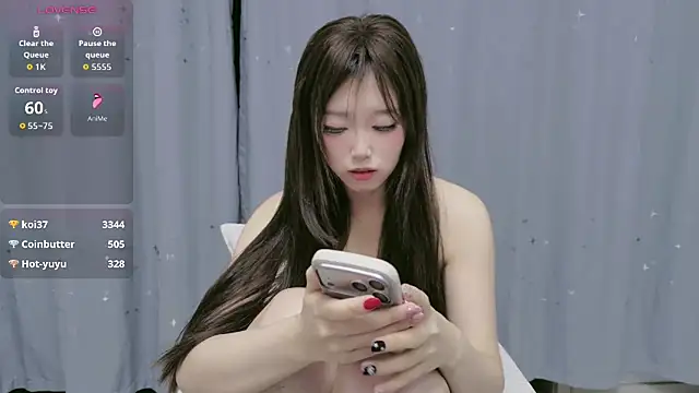 luckyuyu66 live sex cam