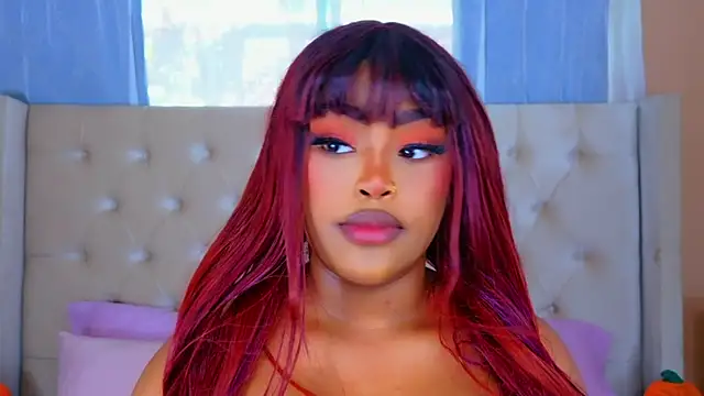 TiannahGlow