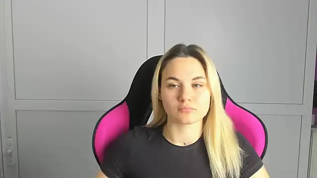 Emma_starrs_