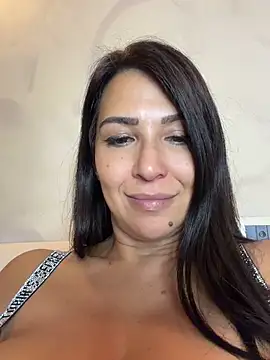 Cataleya80 live cam on StripChat