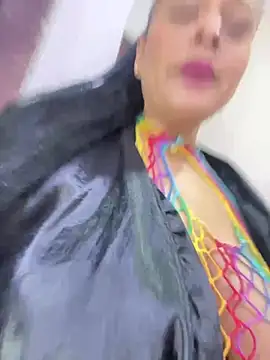 sofia_xxx02 live cam on StripChat