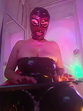 LatexDevil_Blondie
