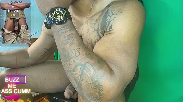 hot_black3