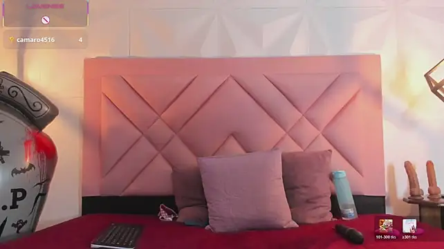 Caroline_daring