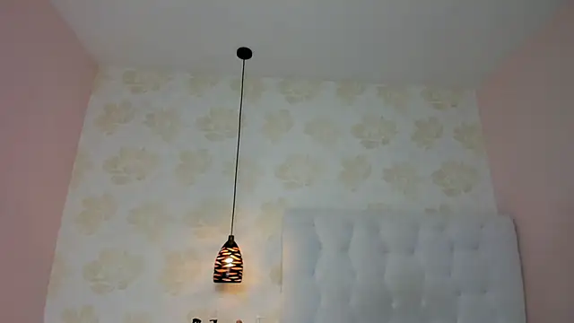 MIA_JONS2