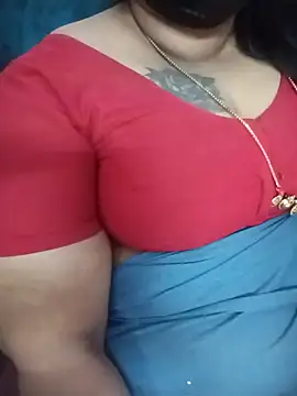 deepika-mallus