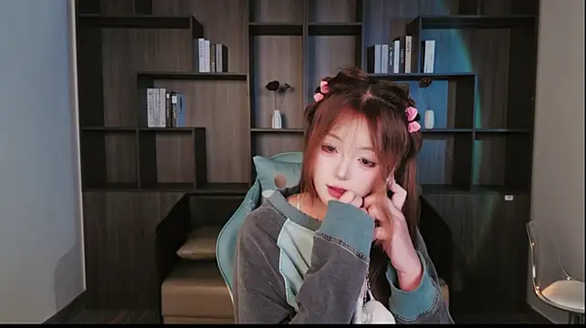 Sisi-Zuri