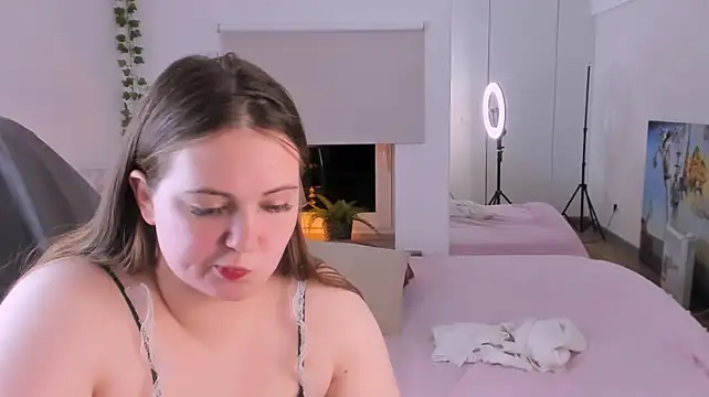 _Mila_Moore