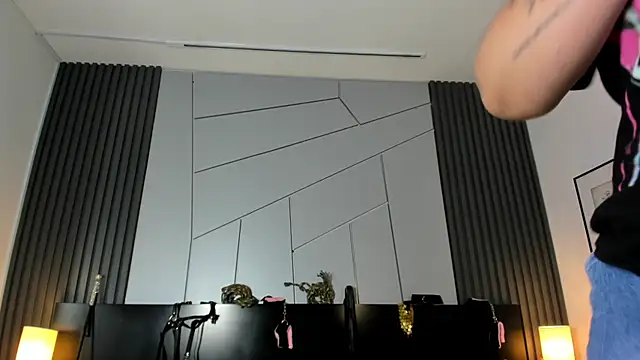raven--vulcain live cam preview