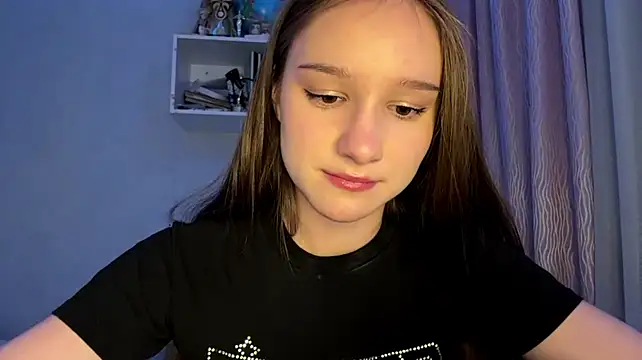 donettealaya live