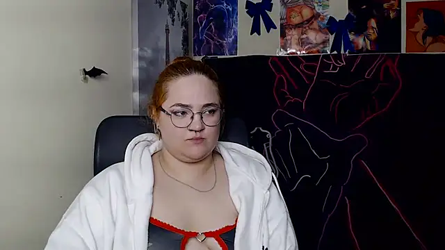 RinaRiii live cam on StripChat