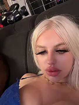 Steffi_Snowbunny