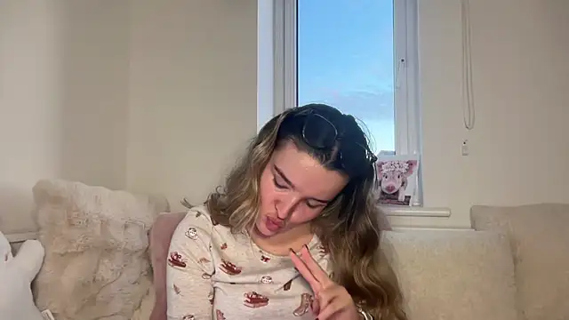 maisiesmithx