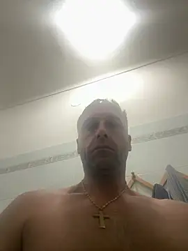 lecatore80 (Ask my age) - Show dick