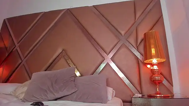 scarlethcollins_