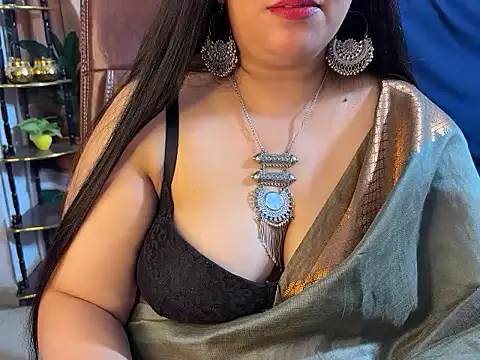 Curvy_Vincy4
