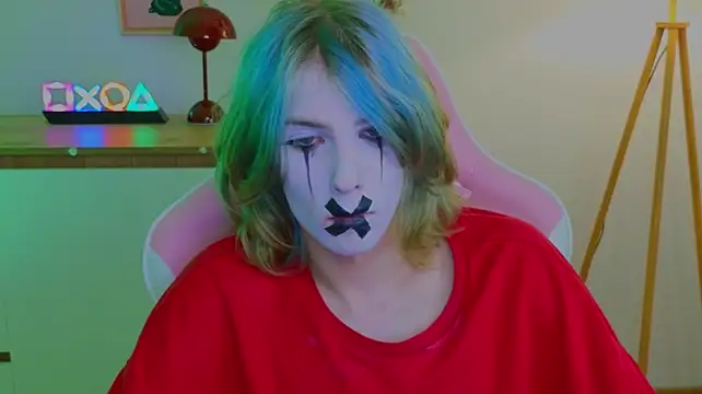 lazy_jester live cam on StripChat