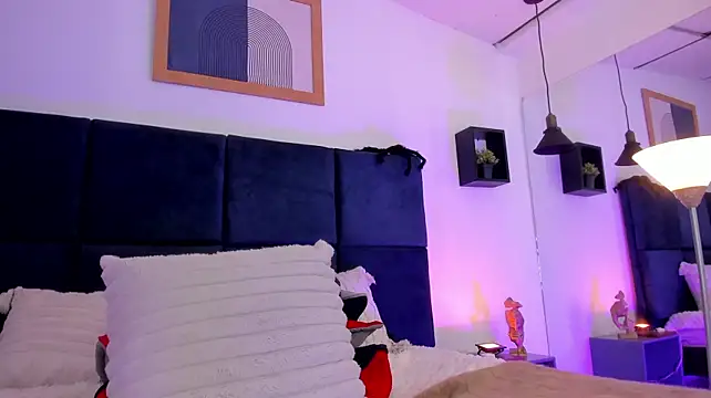 april_jones05