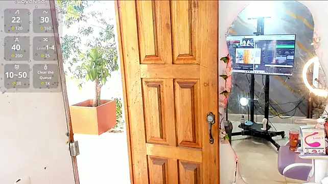sofia_gold_