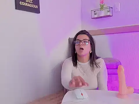 mia_lemarc live cam on StripChat