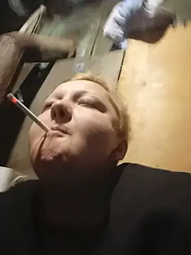 Tina_Mirabella live cam preview
