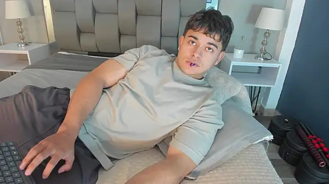 Charlie Musk（Charlie___Musk）
