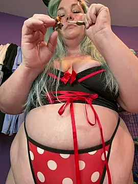 kawaiikiki_247 live