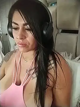 chelaqueen_