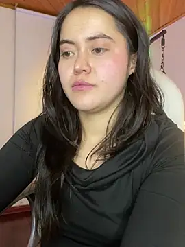 Camila_pinkk live cam on StripChat