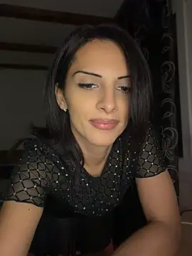 AliceBeatrice live cam on StripChat