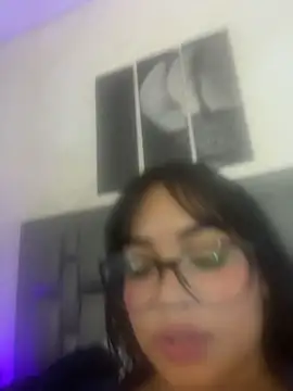 Tatihornyy1 live cam on StripChat