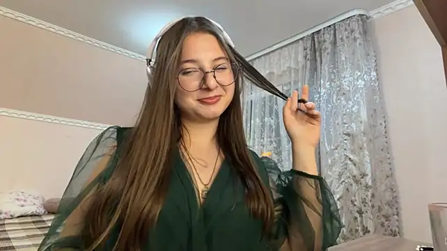 MarvelGair live cam on StripChat