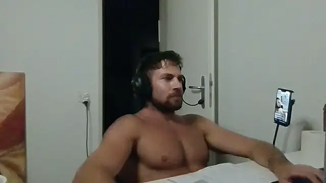alpha-hunk on Stripchat