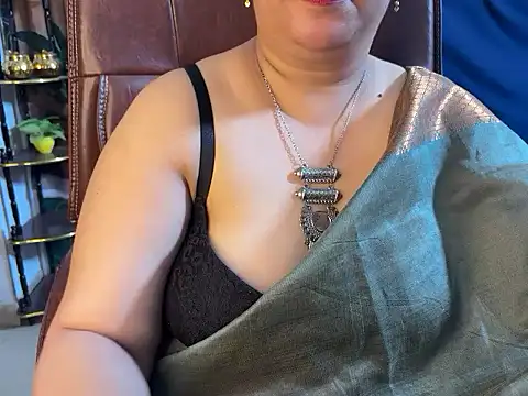 Curvy_Vincy4