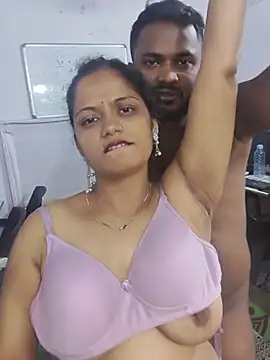 hot_ishaani