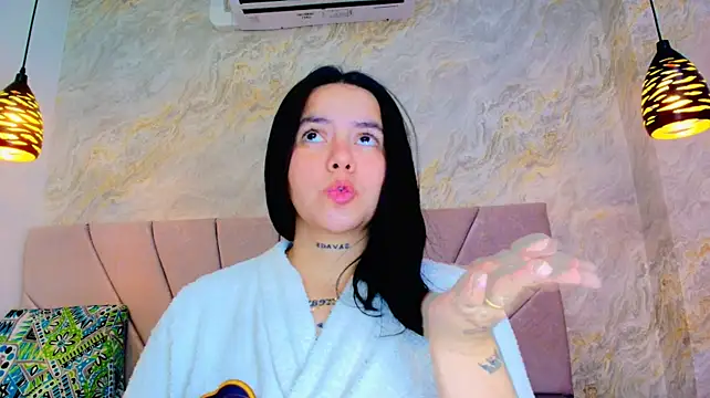 Mia_candy_0
