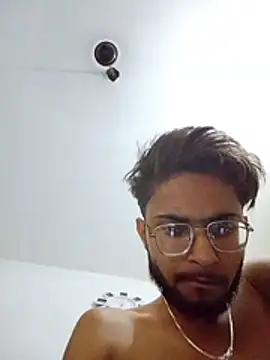 Horny_young21