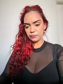 Sara-77 webcam